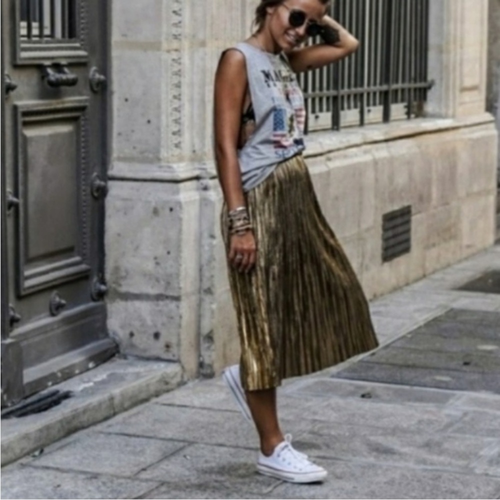 Zara midi skirt pleated antique gold lame fabric size S party